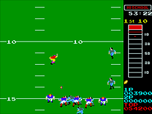10-Yard Fight gameplay screen shot